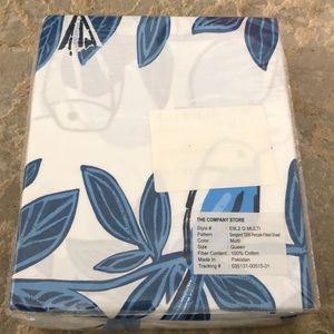 The company store blue and white bird fitted sheet queen